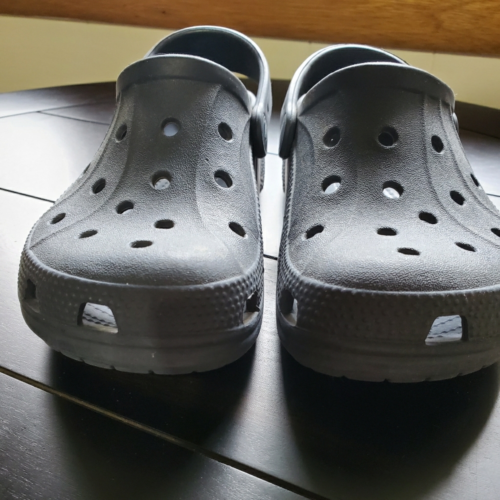 Croc classic clog size 12/13 kids shoe